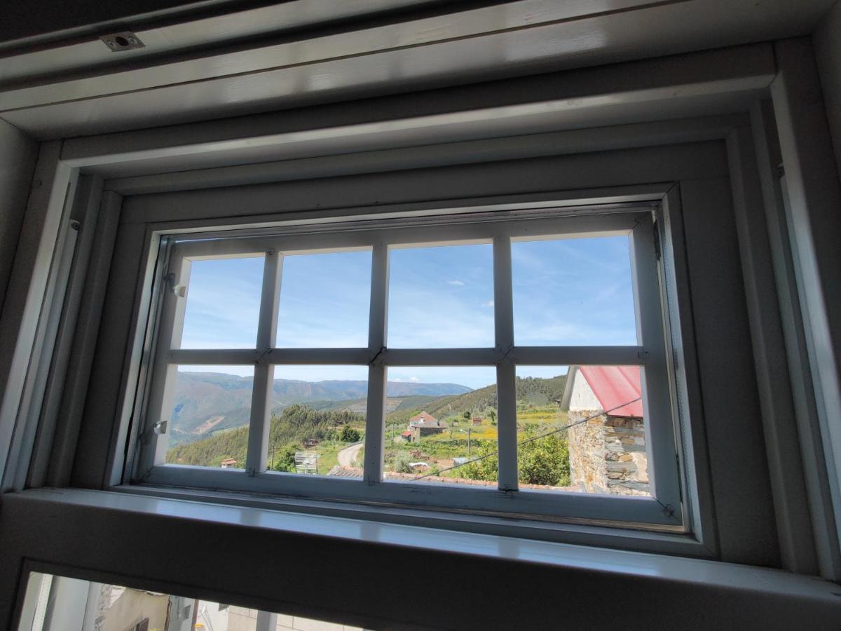 Vila Nazare Bed and Breakfast Castro Daire Eksteriør billede